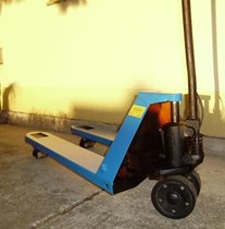 Paletovací vozík č.2 OC 7349, 72kg, nosnost 2000kg